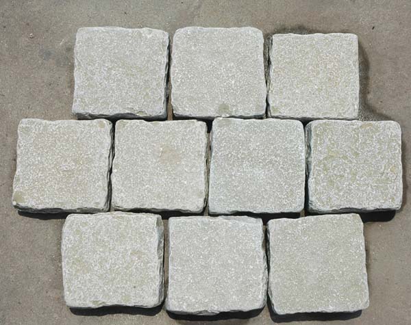 Tandur Yellow Tumbled (Vibrated) Cobbles